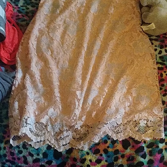 Dress - Picture 2 of 4